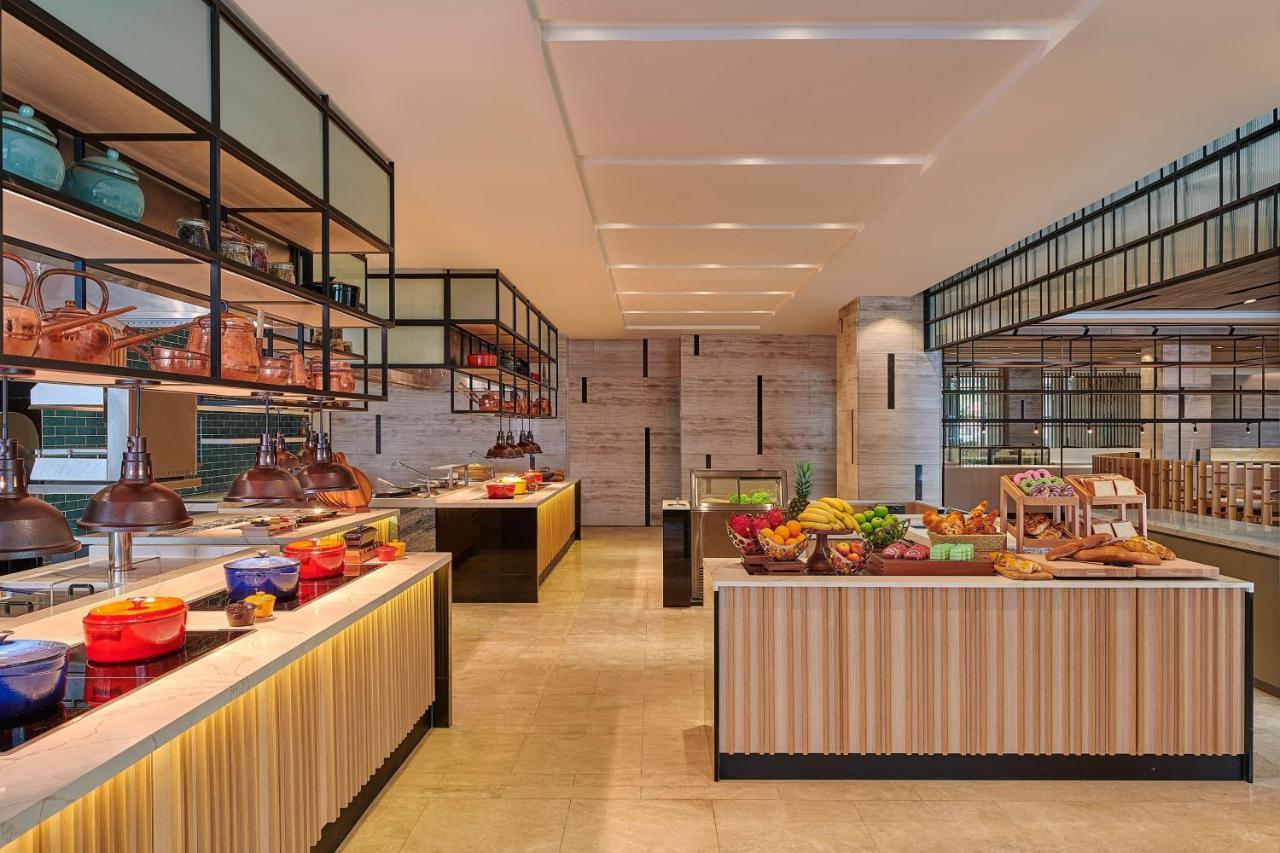 Courtyard By Marriott Hotel 5*