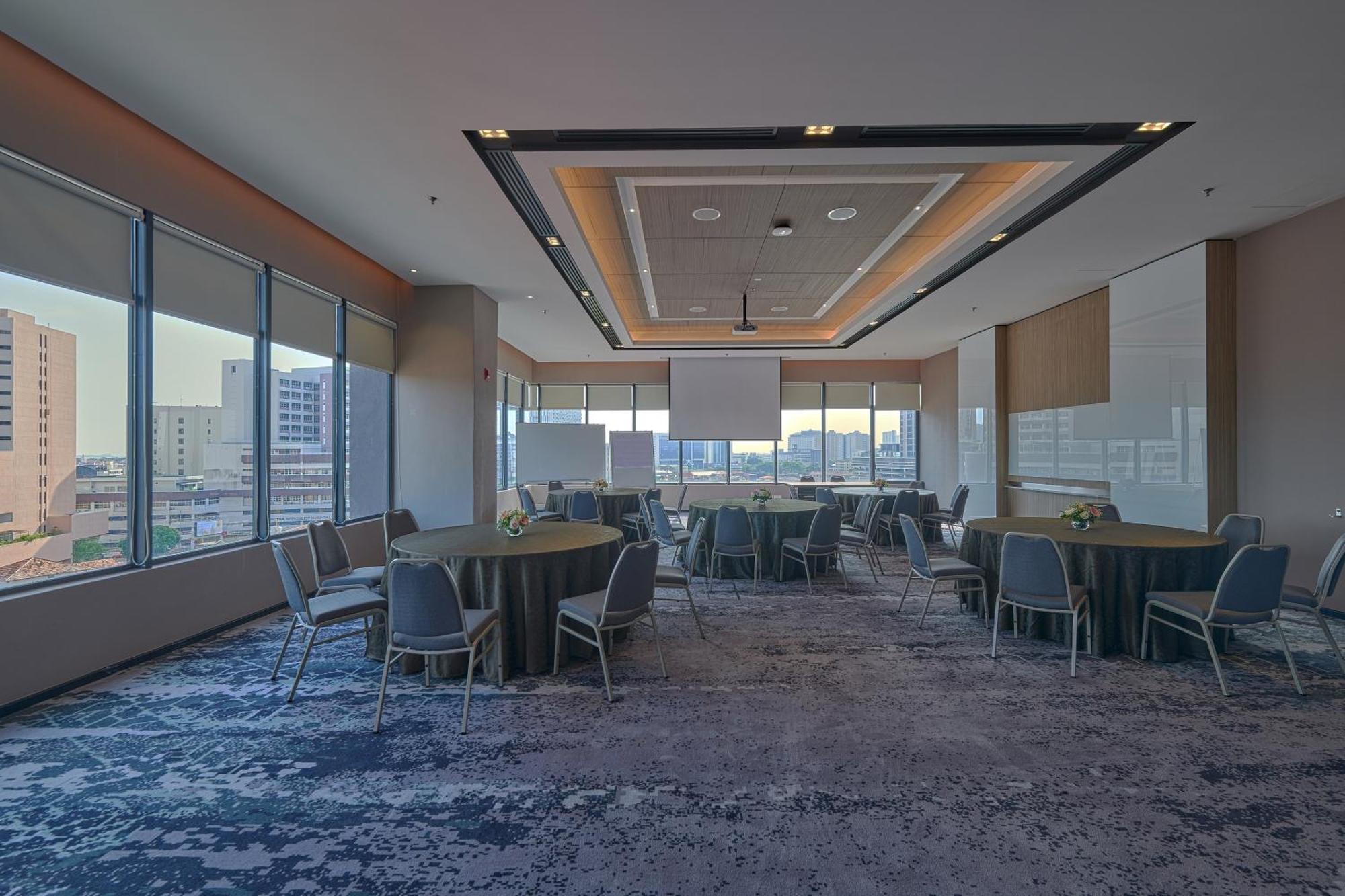 Hotel Courtyard By Marriott